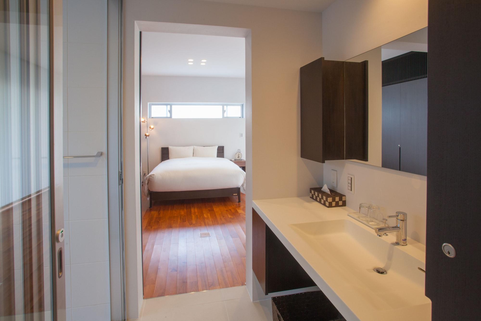 Kariyushi Condominium Resort Onna Maeda Base Экстерьер фото