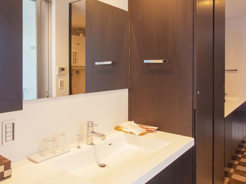 Kariyushi Condominium Resort Onna Maeda Base Экстерьер фото